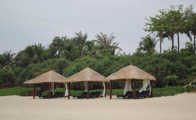 戶外遮陽傘日常護理過程及注意事項